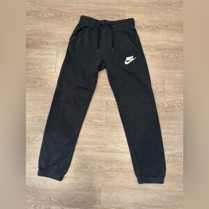 Black Nike Jogger Sweatpants